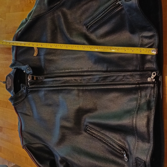 Harley-Davidson Authentic Heavyweight Leather Riding Jacket. - Picture 14 of 16